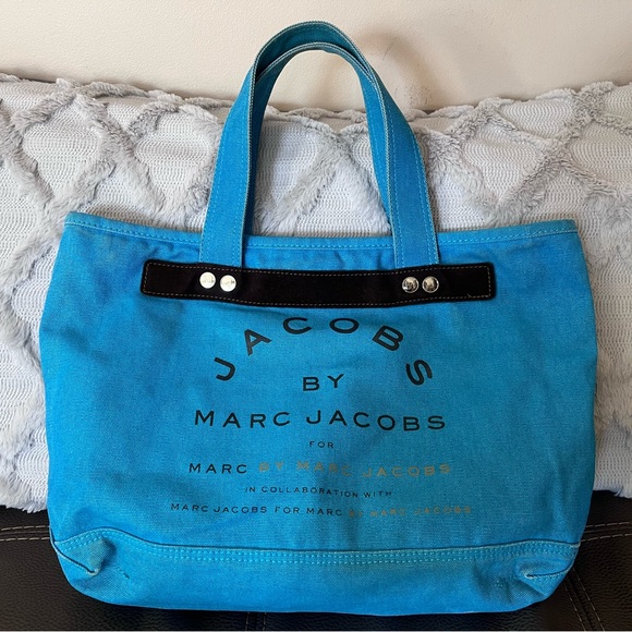 Marc Jacobs Totes - Picture 1 of 7